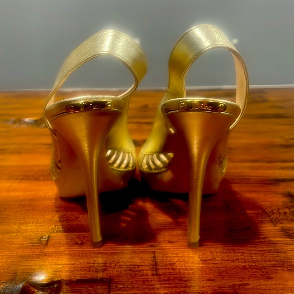 Christian Dior Whisper Slingback Heels - Picture 4 of 6